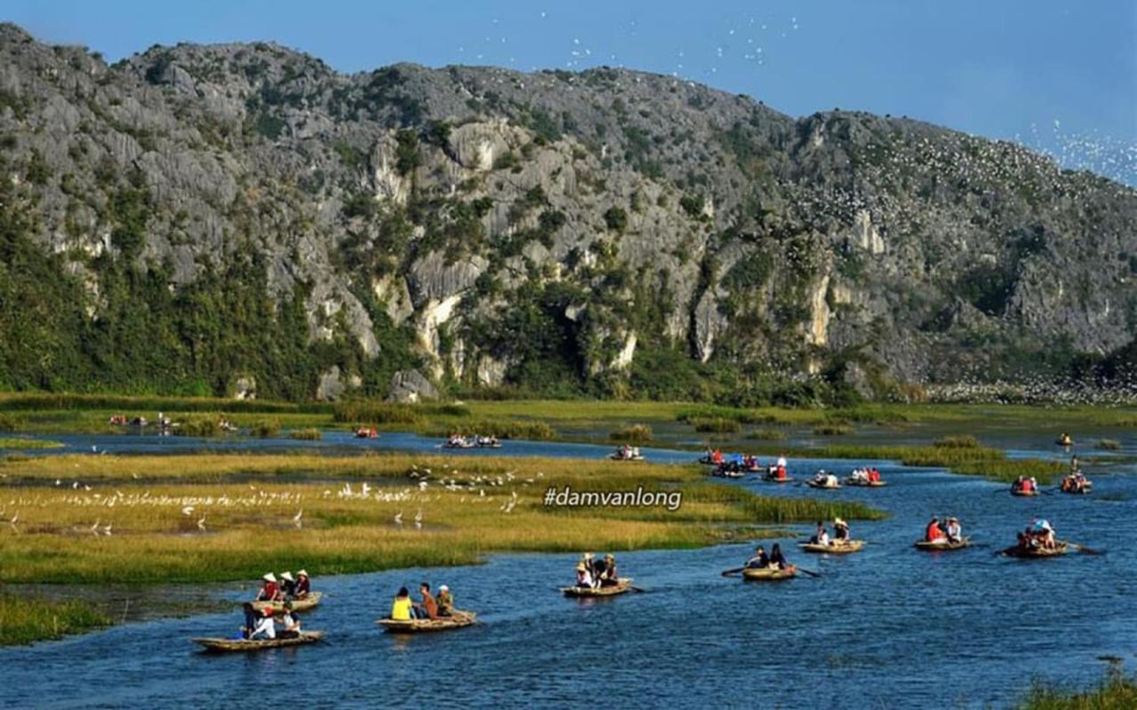 Trang An Freedom Hood Hostel Νιν Μπιν Εξωτερικό φωτογραφία